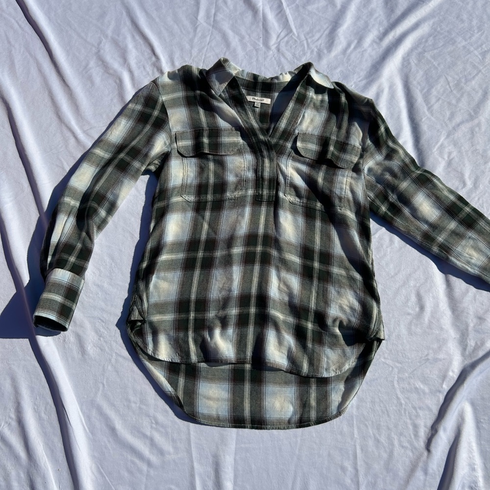 Madewell plaid  Button-Front Tunic Blouse in Olive and Cream